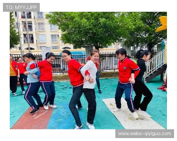 李贵龙执裁石榴籽杯,倾力保障公平,祝愿新疆排球迈向更加辉煌的未来 李贵龙执裁石榴籽杯,倾力保障公平,祝愿新疆排球迈向更加辉煌的未来