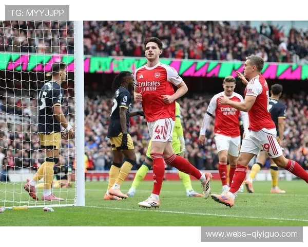 赖斯进化成阿森纳中场核心，攻防两端贡献卓越